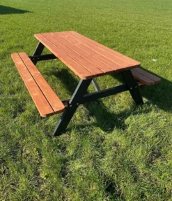 Goedkopepicknicktafels.nl | Zwart Bruine XL Picknicktafel Bruno | Tuintafel 6 Persoons | Bruin Zwart Gespoten Gedroogd Grenen Hout! -Tuinmeubelen 1021x1200