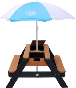 AXI Nick Zand & Water Picknicktafel In Antraciet/Bruin - Parasol Blauw/Wit - Picknick Tafel Voor Kinderen Van Hout -Tuinmeubelen 1038x1200 1