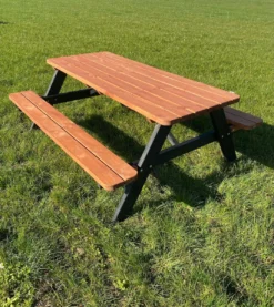 Goedkopepicknicktafels.nl | Zwart Bruine XL Picknicktafel Bruno | Tuintafel 6 Persoons | Bruin Zwart Gespoten Gedroogd Grenen Hout! -Tuinmeubelen 1071x1200 2