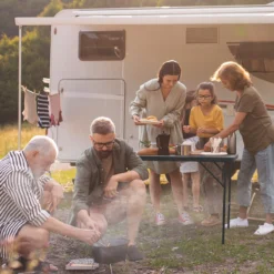 LifeGoods Klaptafel - Inklapbaar - 120 Cm - 4 Personen - Zwart -Tuinmeubelen 1200x1200 205