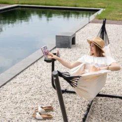 Vita5 Hangmat Met Standaard – 2 Persoons – Incl. Bekerhouder – 205kg Draaggewicht – Beige/Wit -Tuinmeubelen 1200x1200 624