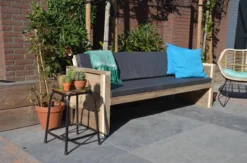 Sanderswoodworks Houten Tuinbank Vlieland - Incl. Kussens - Steigerhout 18 Sanderswoodworks Houten Tuinbank Vlieland - Incl. Kussens - Steigerhout -Tuinmeubelen 1200x794 10