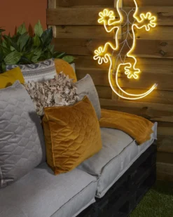 In The Mood Collection Mick Palletkussens - L120 X B80/40 X H12 Cm - Beige -Tuinmeubelen 959x1200 1